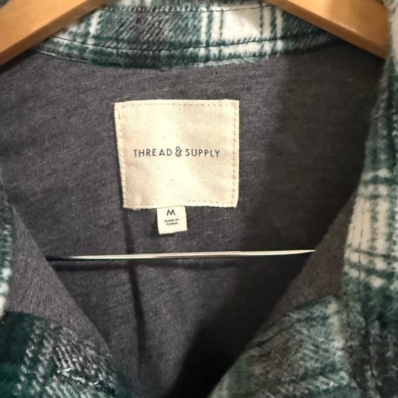 Thread & Supply Green Plaid Flannel Shacket Jacket with Lining Size M - Picture 3 of 7